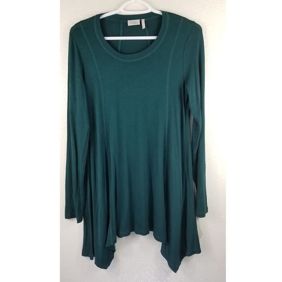 LOGO by Lori Goldstein Tops - LOGO by Lori Goldstein Sharktail Top XS